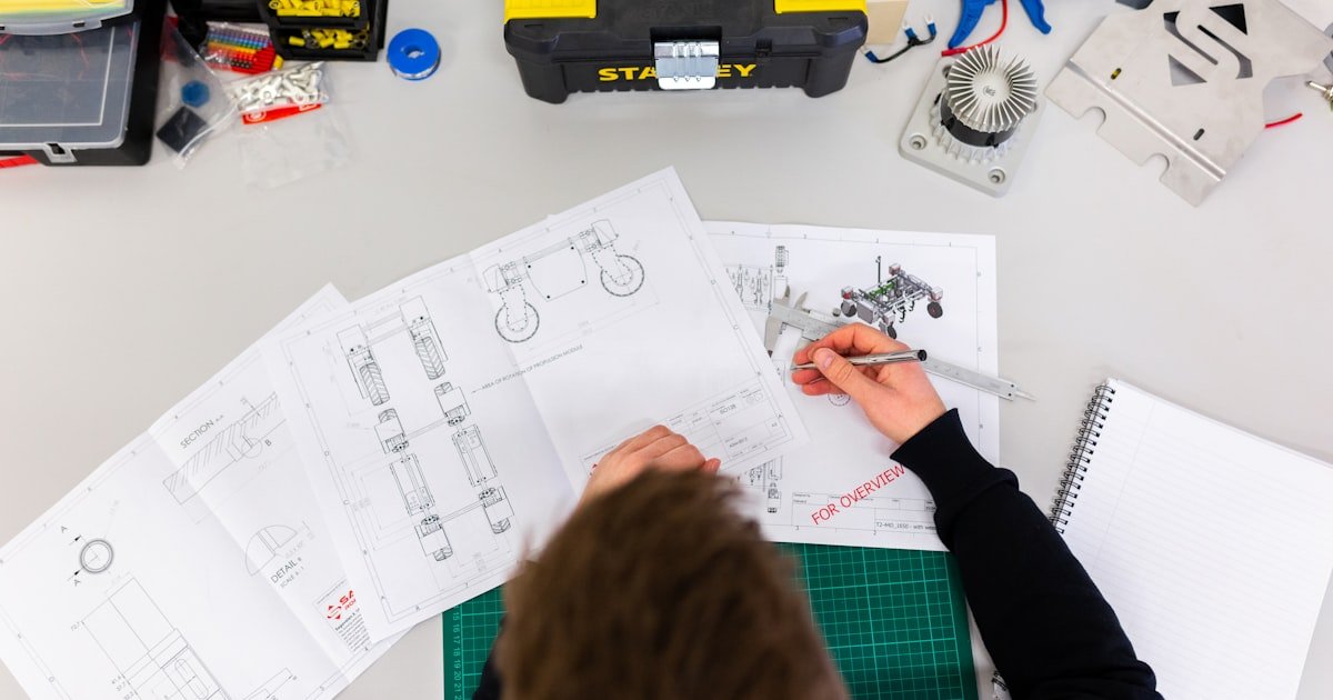 Project timeline planning for injection molding lead time from China — Deuchi Plastic